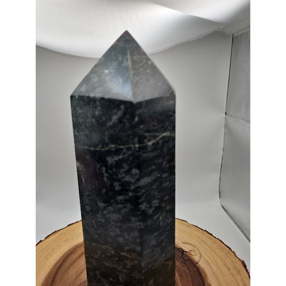 8.23lb Arfvedsonite Garnet Blue Flashes Crystal Point Tower Polished - Picture 4 of 13